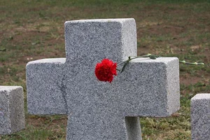 Grabkreuz