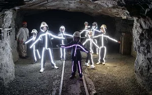 Großen Spass hatten die Jugendlichen am Lichtgeister-Workshop unter Tage
