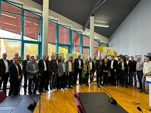Beim Arbeitskreis Wirtschaft in Bestwig waren jetzt Frank Linnekugel und Oliver Dülme von der WFG HSK sowie Förderberater Stephan Sterzenbach von der NRW.Bank zu Gast.