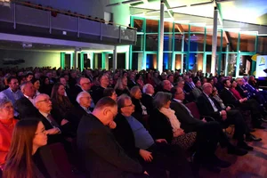Rund 400 Bürgerinnen und Bürger waren zum Neujahrsempfang ins Bestwiger Bürger- und Rathaus gekommen.