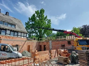 Feuerwehrhaus Nuttlar im Rohbau