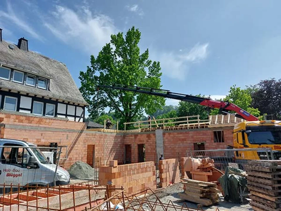 Feuerwehrhaus Nuttlar im Rohbau