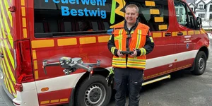 Die Feuerwehr Bestwig verfügt mit einer Drohne nun über ein neues Hightech-Gerät